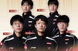 继“真实电竞喊话LPL：凭什么让Uzi退役？”后，水晶哥与MLXG谈Uzi复出：概率不超过百分之二十，他都二胎了，会以家庭为重！