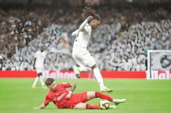 西甲焦点战：皇马主场迎战塞维利亚，银河战舰能否延续强势？