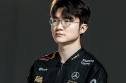 LOL选手年龄盘点，96年只剩下faker一人，同龄人已(yǐ)经全部(bù)退役(yì)