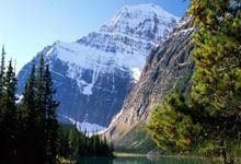 中國(guó)村网选拔赛呼和浩特站(zhàn)挥拍