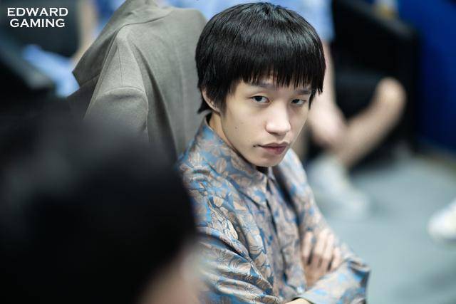 LPL：Clearlove加盟JDG战队，出任主教练一职