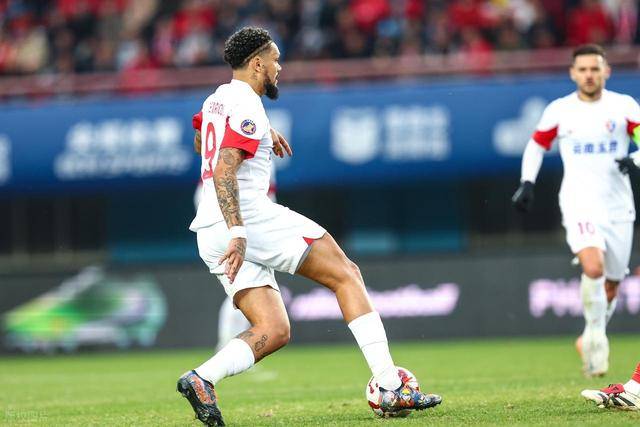 新赛季争冠热门？云南玉昆又签下一名国脚，“银河战舰”雏形显现