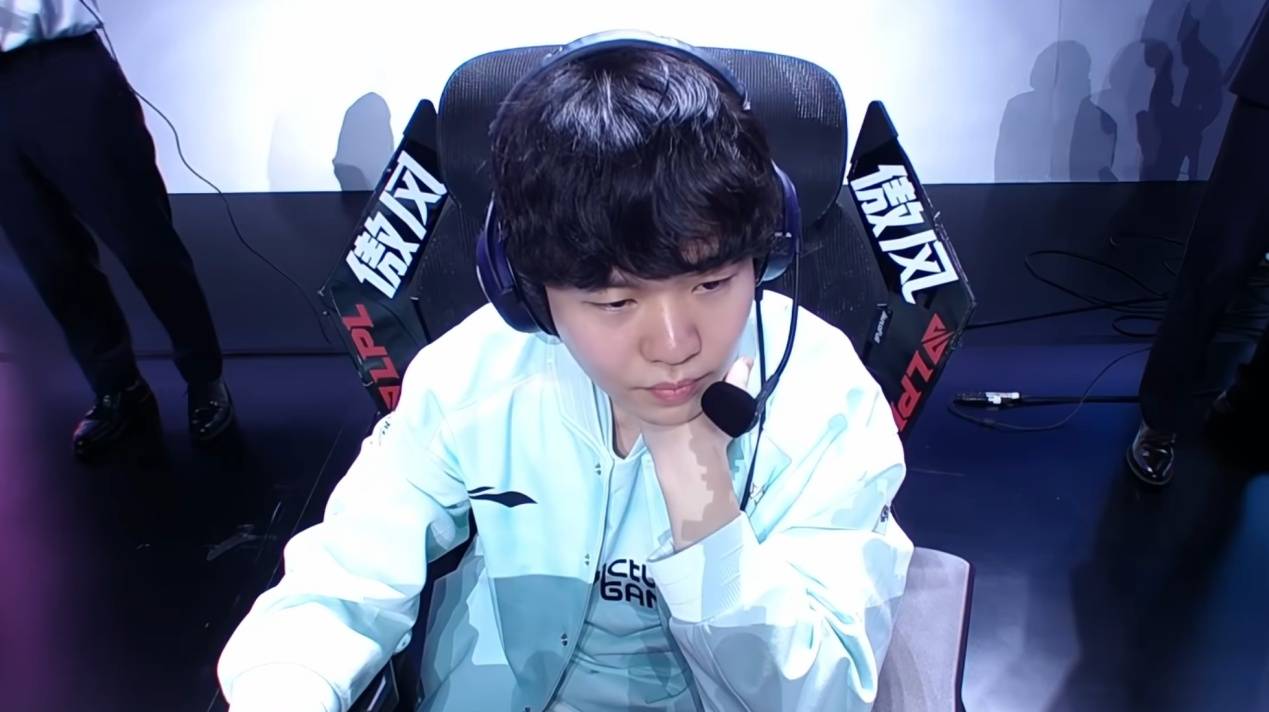 Rookie魔咒再现！沦为冒泡赛毒药，五年无缘世界赛，濒临退役边缘