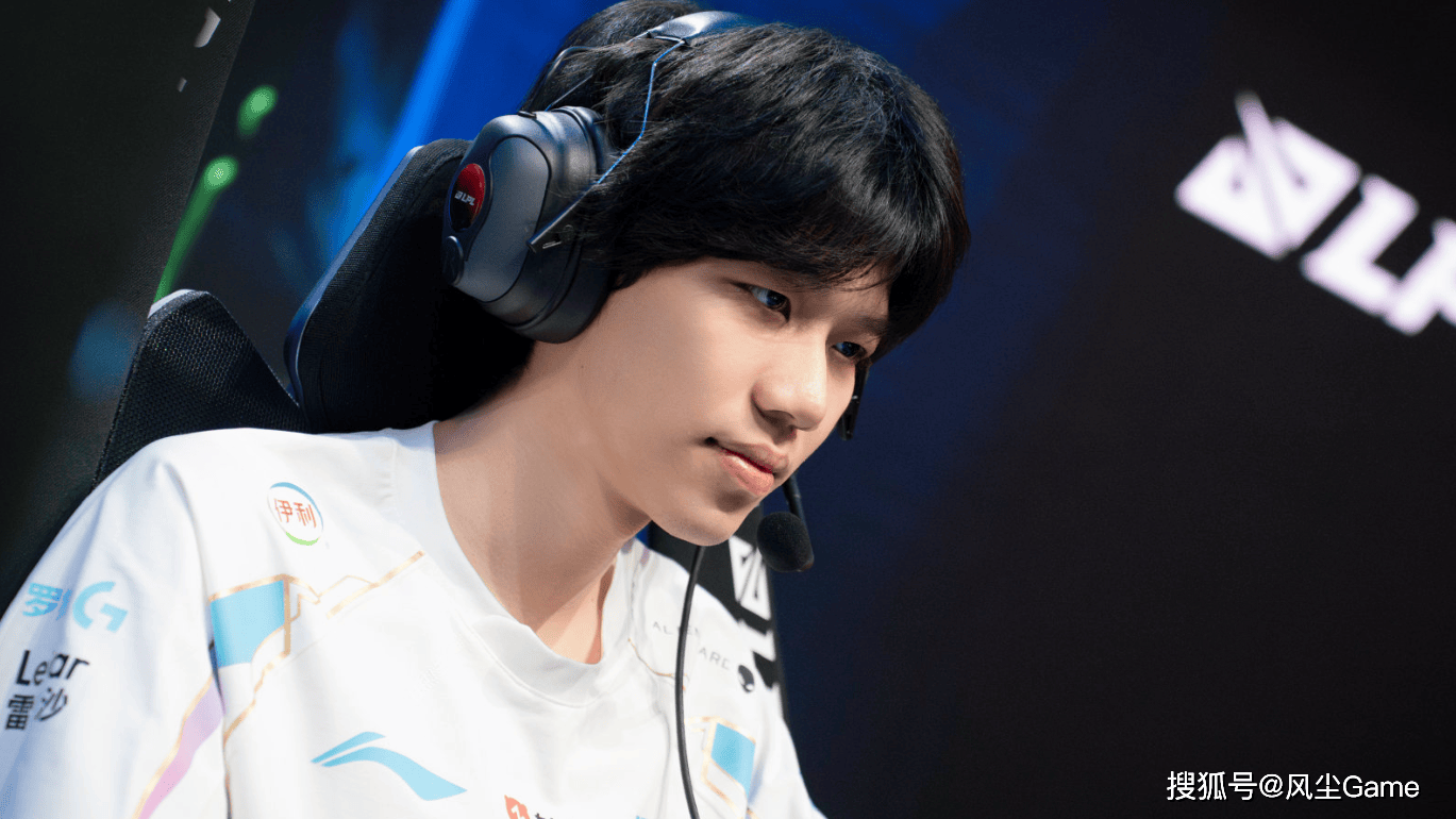 ON删除BLG战队大合照！商K事件持续发酵，爆料人晒中上野现场照