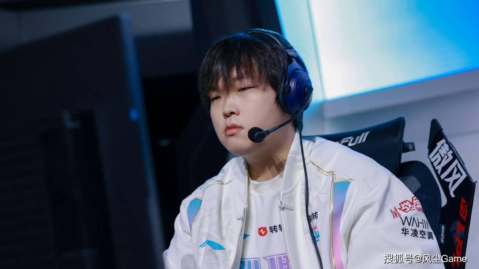 ON删除BLG战队大合照！商K事件持续发酵，爆料人晒中上野现场照