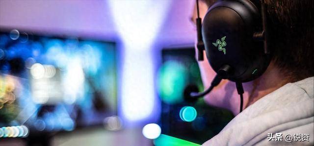 千亿市场争夺战！王者荣耀守中国，LOL手游攻全球，市场优势分析