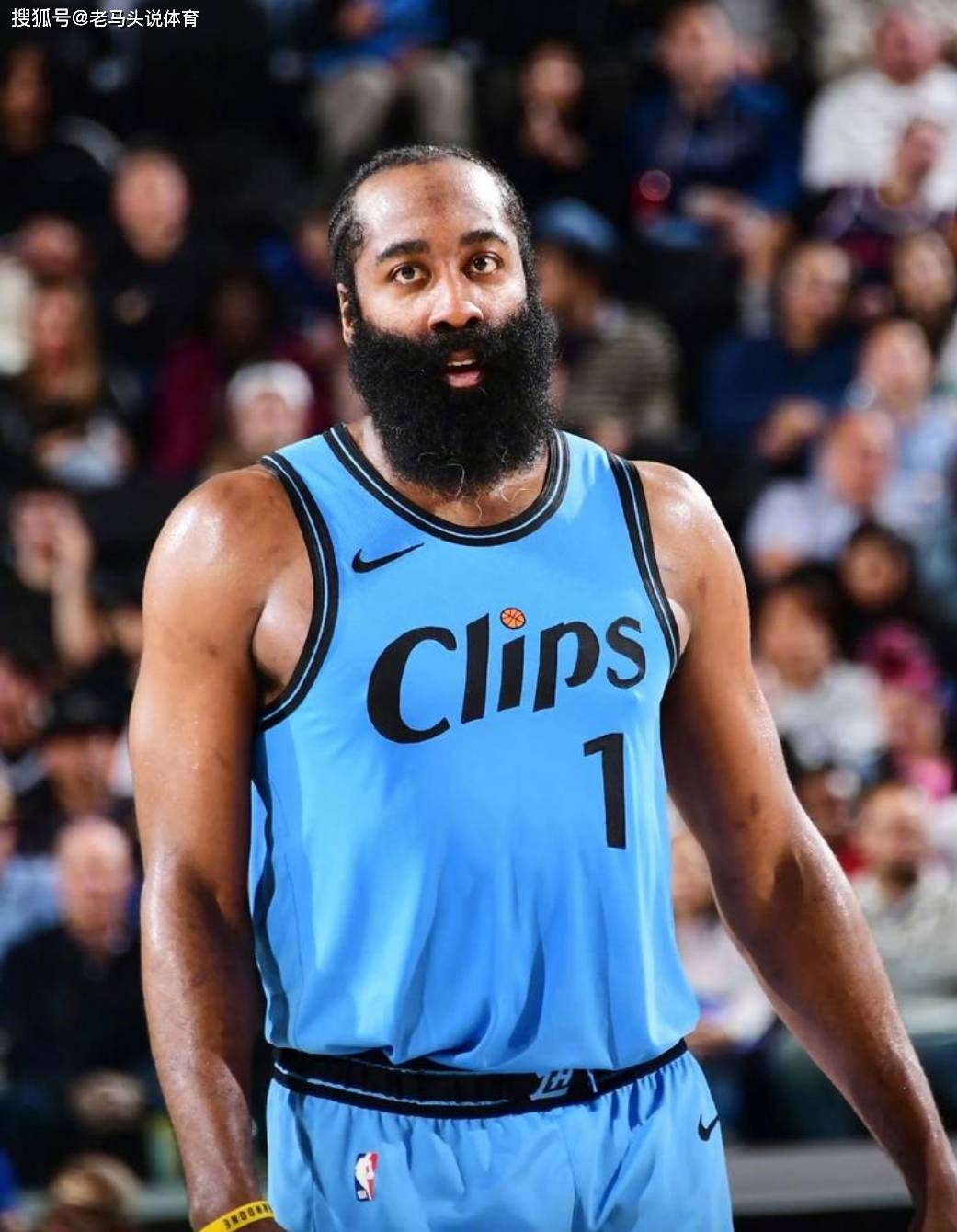 50分盛宴下的篮球消亡史：中锋去哪了？防守去哪了？