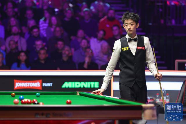 斯诺克 | 大师赛：吴宜泽战胜肖国栋晋级四强